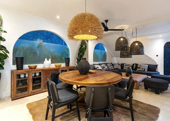 Castilla - Ethnic Vibes Tropical 4br With Private Pool, 10 Minutes From Canggu *