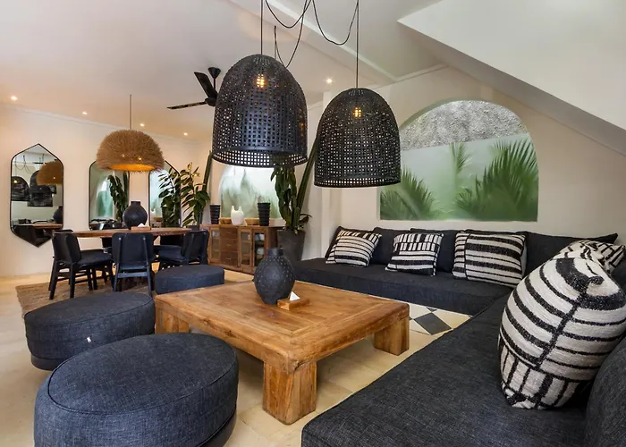 Castilla - Ethnic Vibes Tropical 4br With Private Pool, 10 Minutes From Canggu * Kerobokan